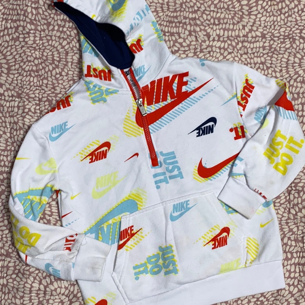 Hooded Nike sweatshirt